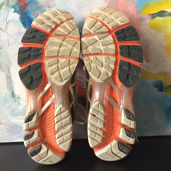 ASICS GT -2000 with Gore-tex - Picture 7 of 7